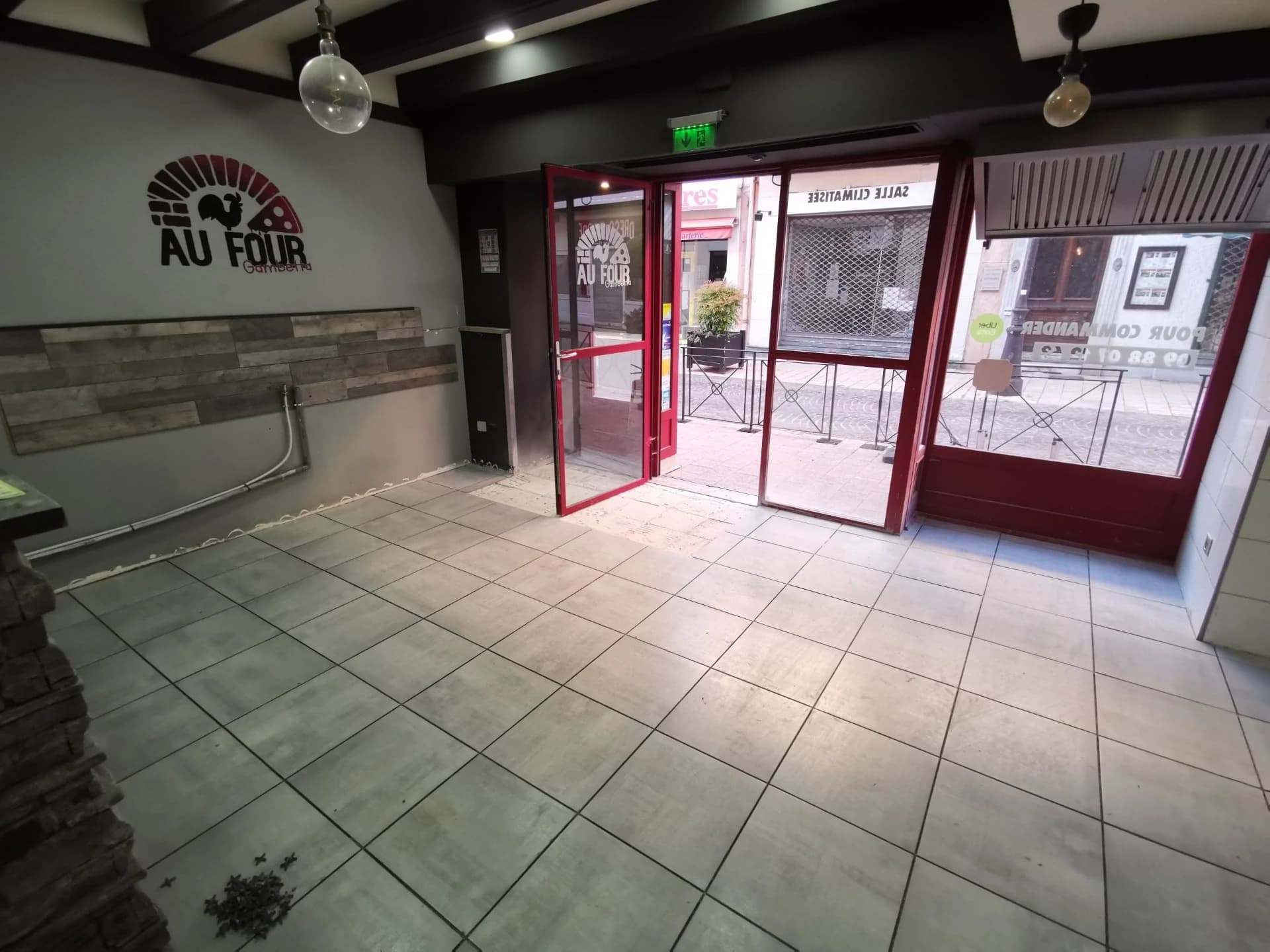 Carrelage de la partie accueil
