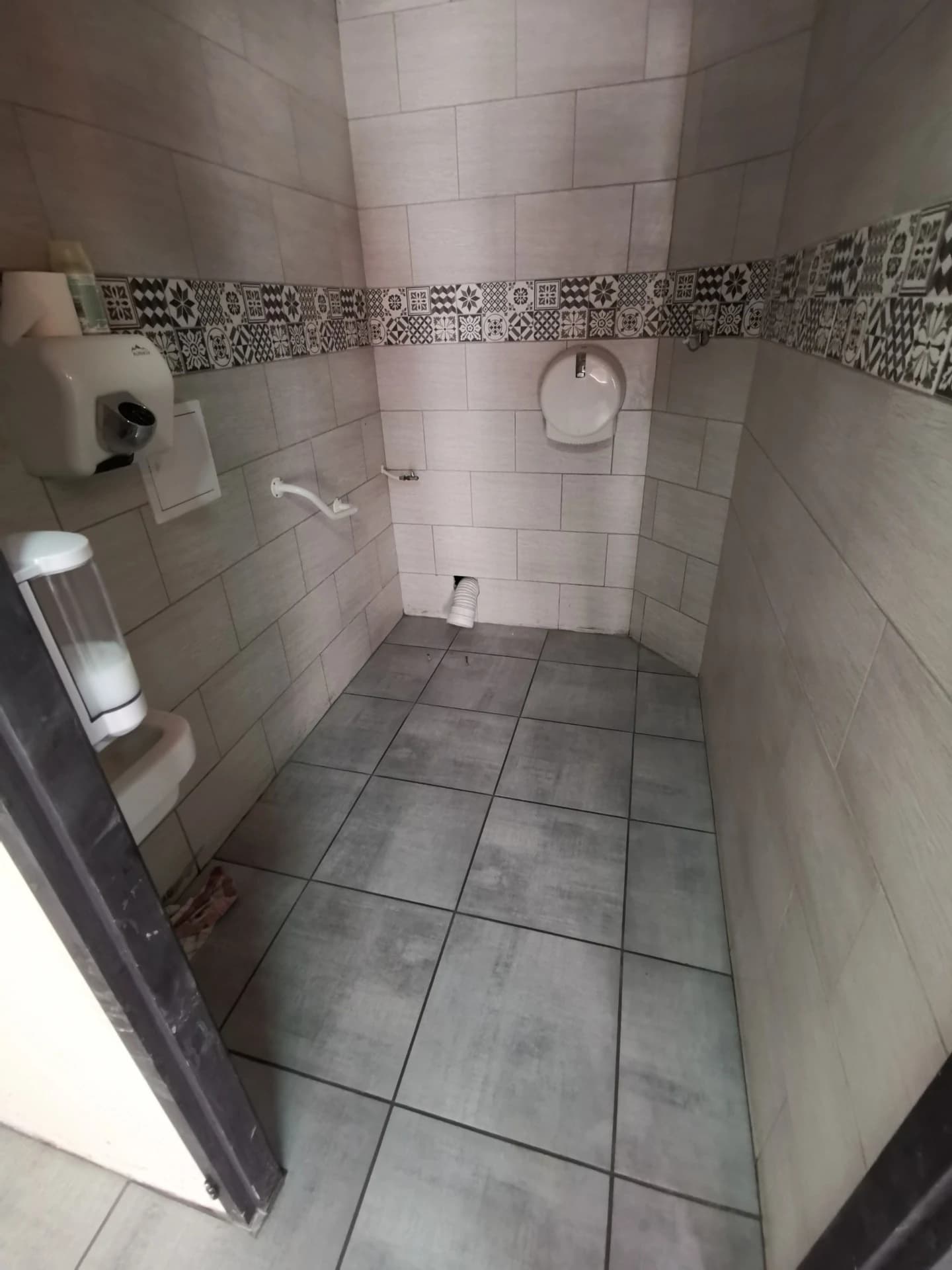 Nos réalisations : Carrelage – exemple de réalisation DOMINDY RÉNOVATION