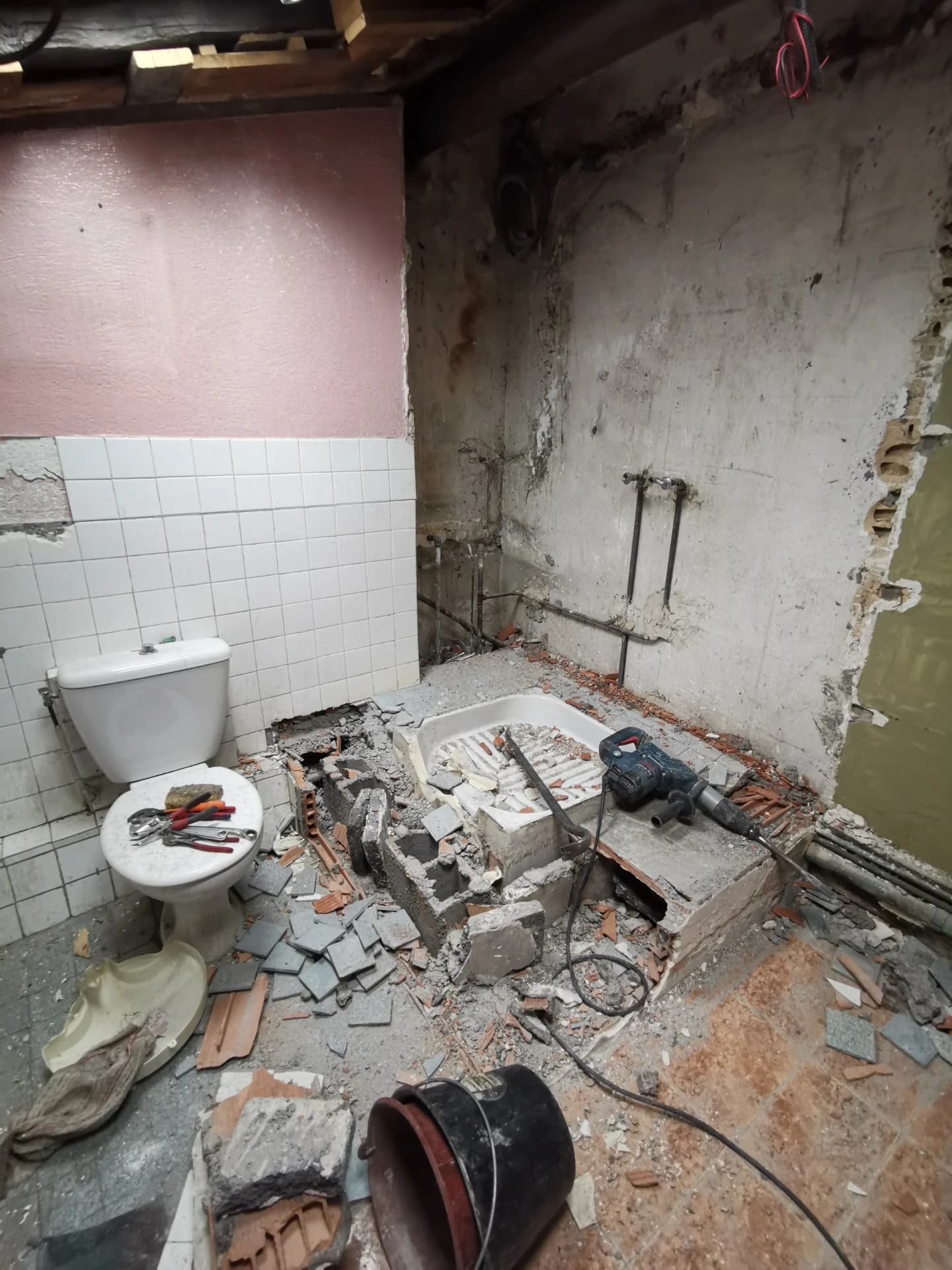 Rénovation salle de bain à Moûtiers – vue du chantier 6