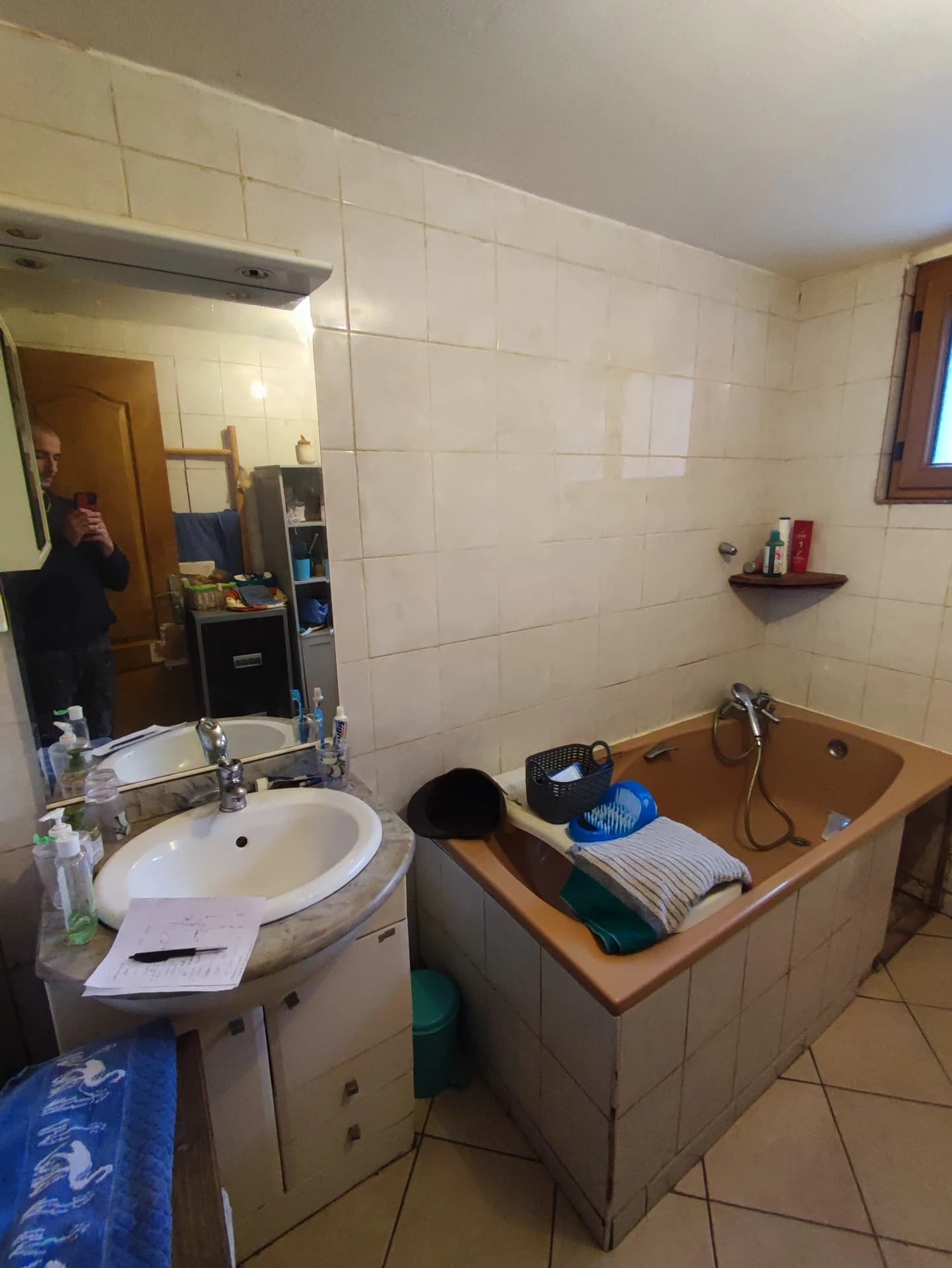 La partie baignoire et vasque