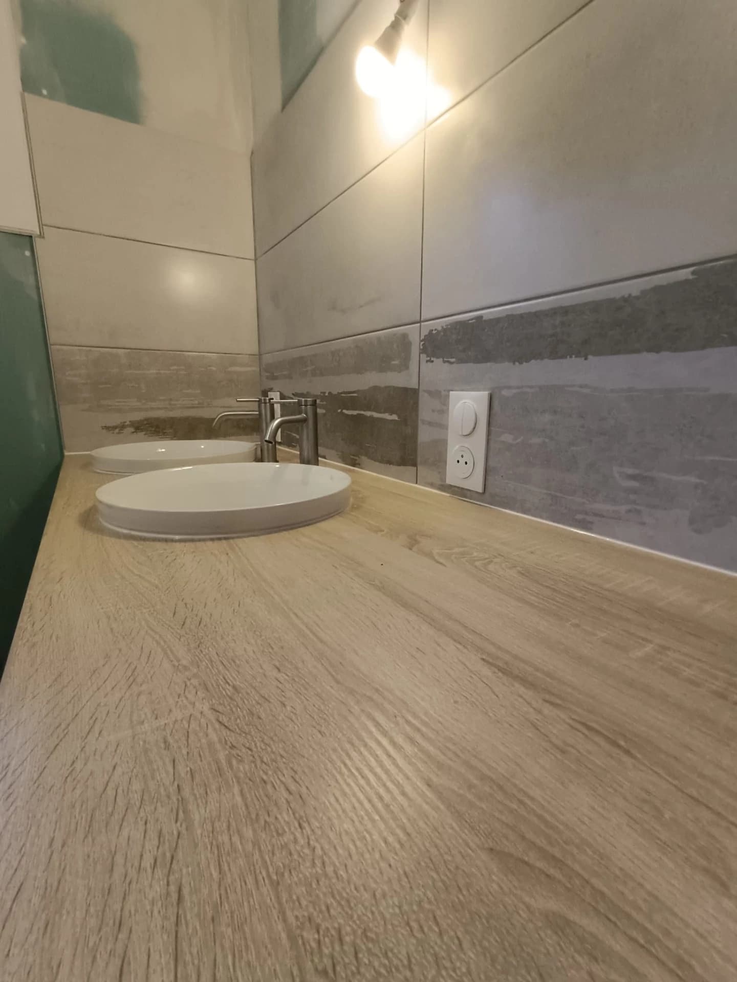 Rénovation salle de bain à Aigueblanche – vue du chantier 32