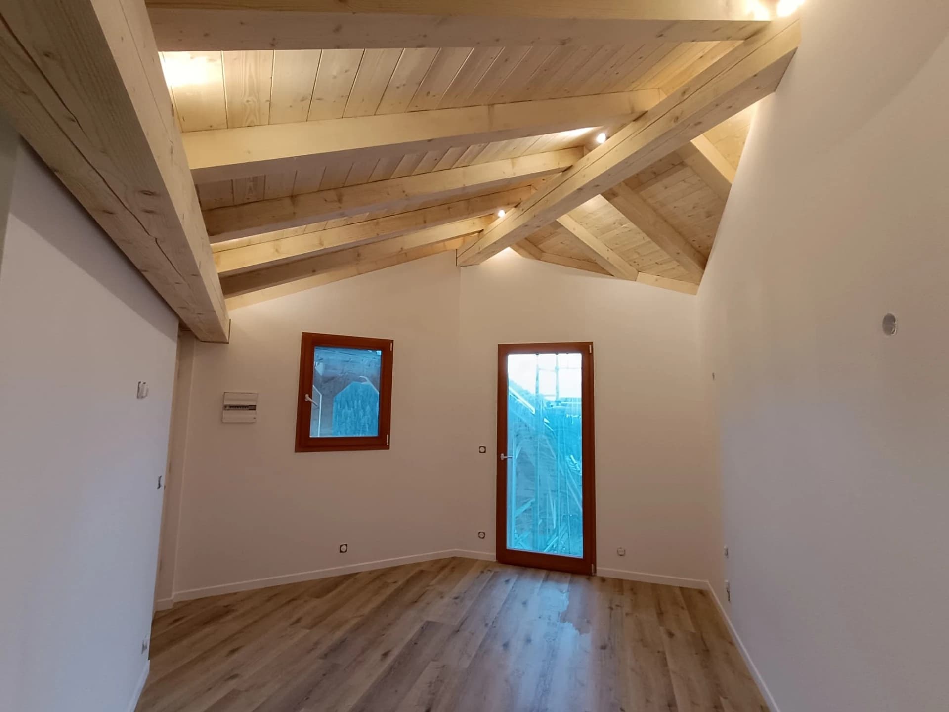 Rénovation intérieure en Savoie – DOMINDY RÉNOVATION